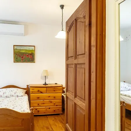 Vamosi Vendeghaz Appartement Nemesvámos