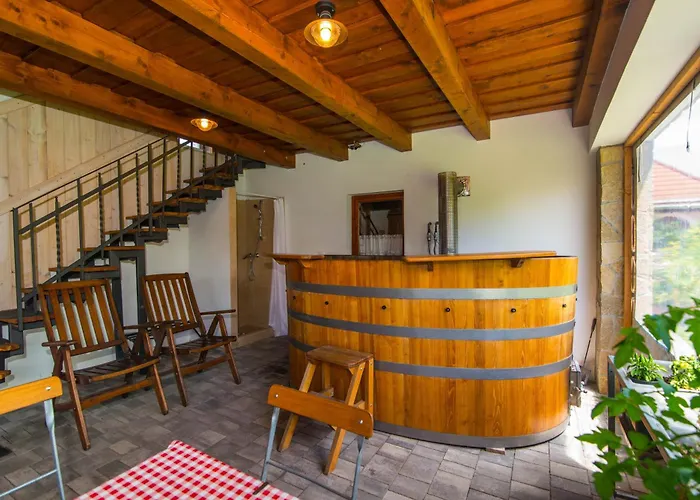 Vámosi Appartement *